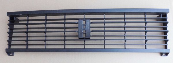 Kühlergrill (Plastik schwarz) nur für Lada 2105