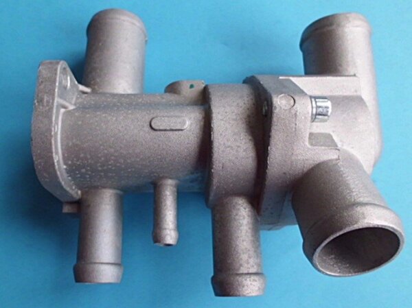 Thermostat (6 Anschlüsse) für Lada 21082, 21093 / 2110, 2111, 2112 (ab Baujahr 2003) & Priora (= -11)