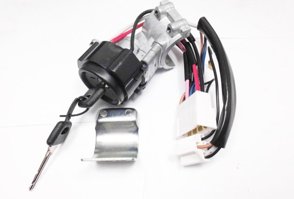 Zündschloß mit 2 Stecker = 2108-3704005