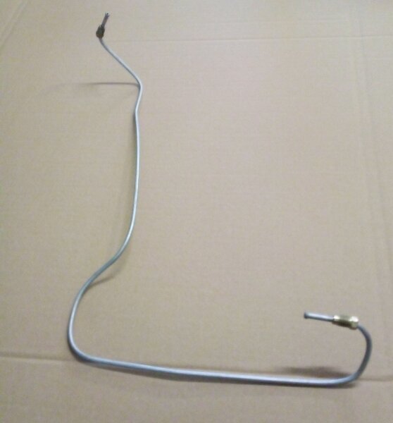 Ölzulaufrohr für denKettenspanner Lada Niva 1700 (bis Baujahr 10/2008)