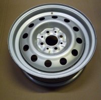 Felge in Silber (5 1/2 J x 14 Zoll / H2) für Lada...