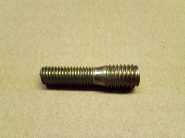 Stehbolzen (M 8 / M 10 x 25)
