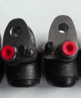 Radbremszylindersatz vorn (2 Stück) 469,452,Gaz 69,...