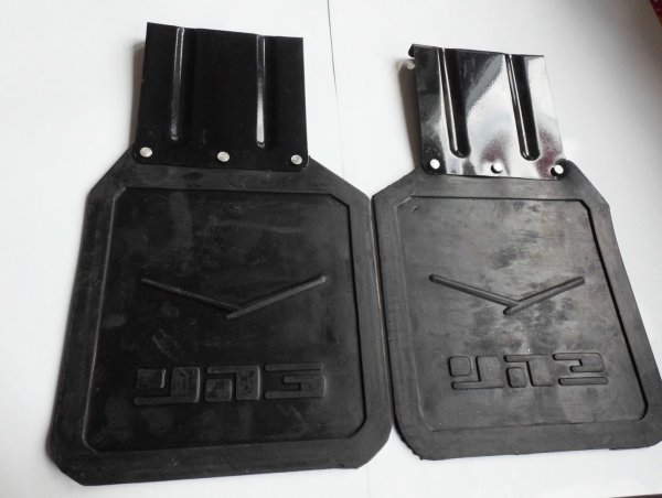 Schmutzfängersatz mit Halter hinten für UAZ 469