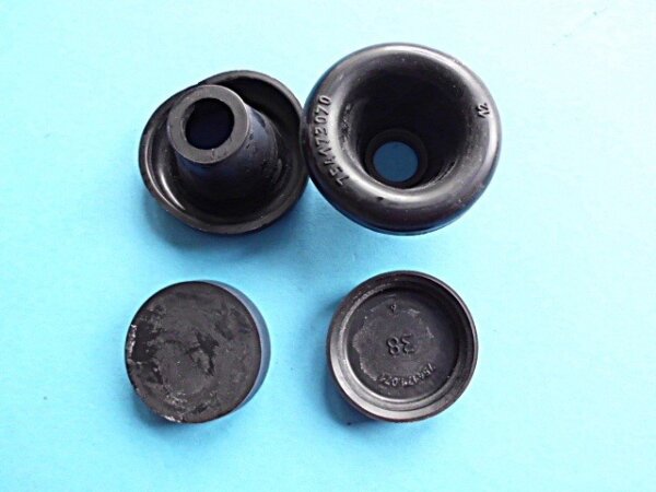 Gummimanschettensatz Radbremszylinder Wolga (2 x Kappe / 2 x Manschette)
