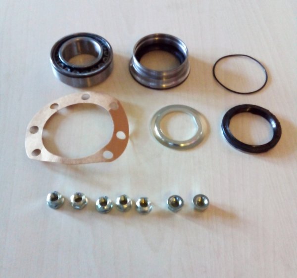 Radlagersatz hinten für Mercedes Benz 1470-SET