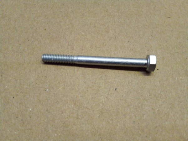Schraube (M 4 x 45)