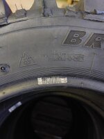 Stollenreifen ohne Schlauch 175/80-R16 (91s) runderneuert...