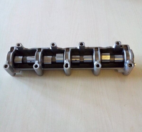Nockenwelle mit Gehäuse für (Single Point) Lada Niva (ab Baujahr 1993 - 2000)
